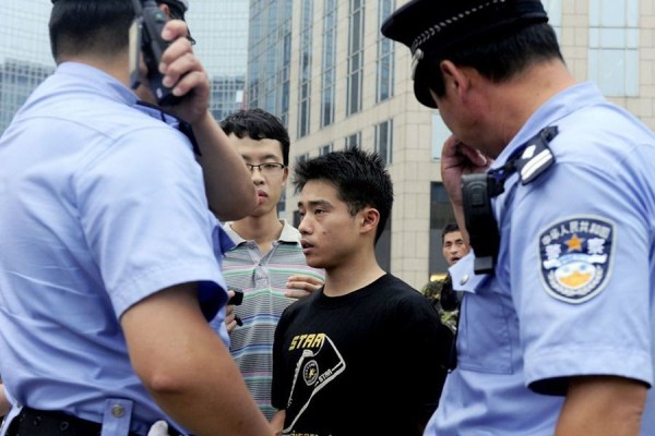亚博体育- 亚博体育官方网站注册即送体验体育IP步履沉重新三板体育板块公司冰火两重天