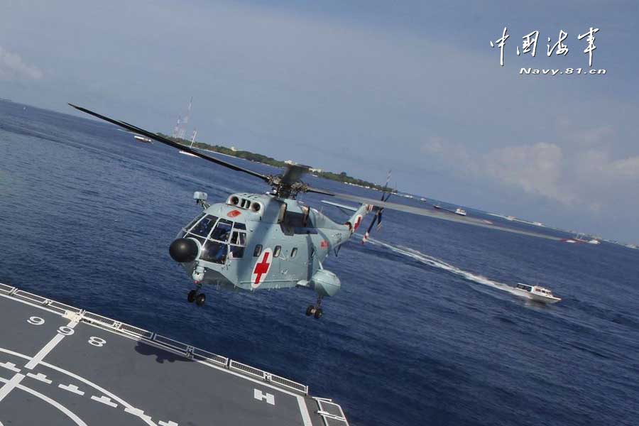 外军凝望中国海军直升机驾临