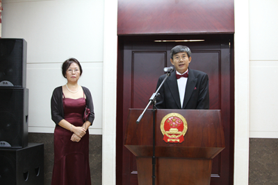 驻加纳大使龚建忠举行离任招待会