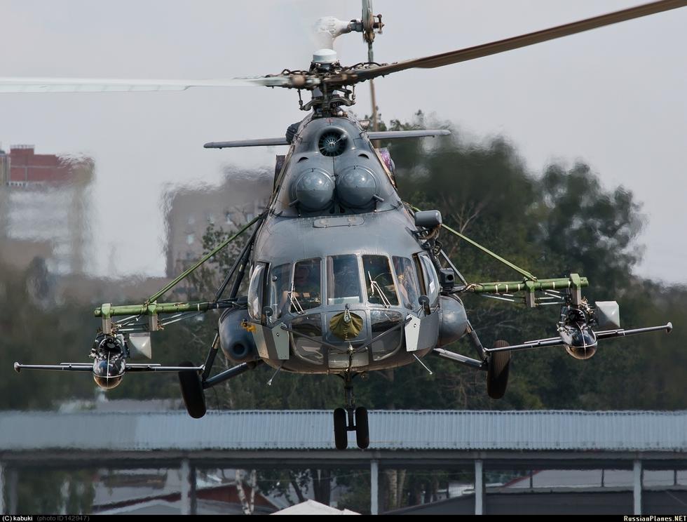 俄强悍直升机一次挂载两架靶机