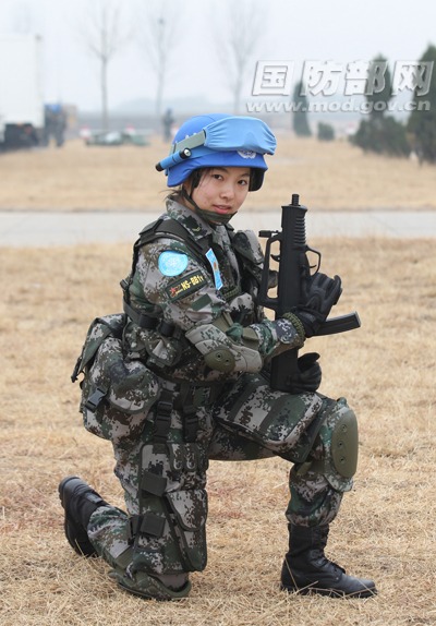 中国首次派女兵班参加维和