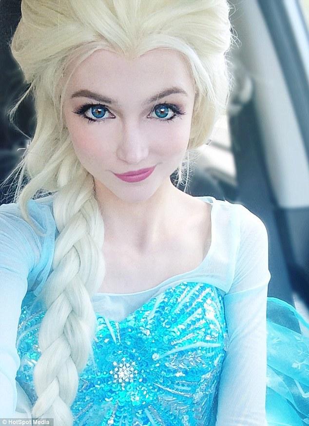 cos《冰雪奇缘》里面的elsa