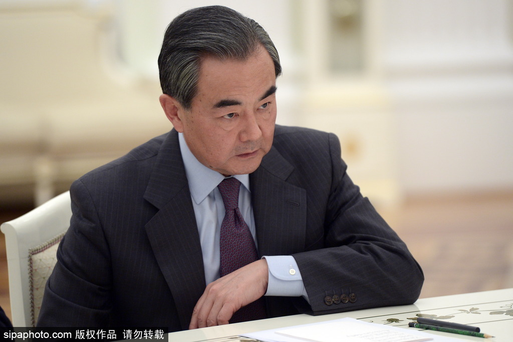 王毅到访俄罗斯 与普京总统会面