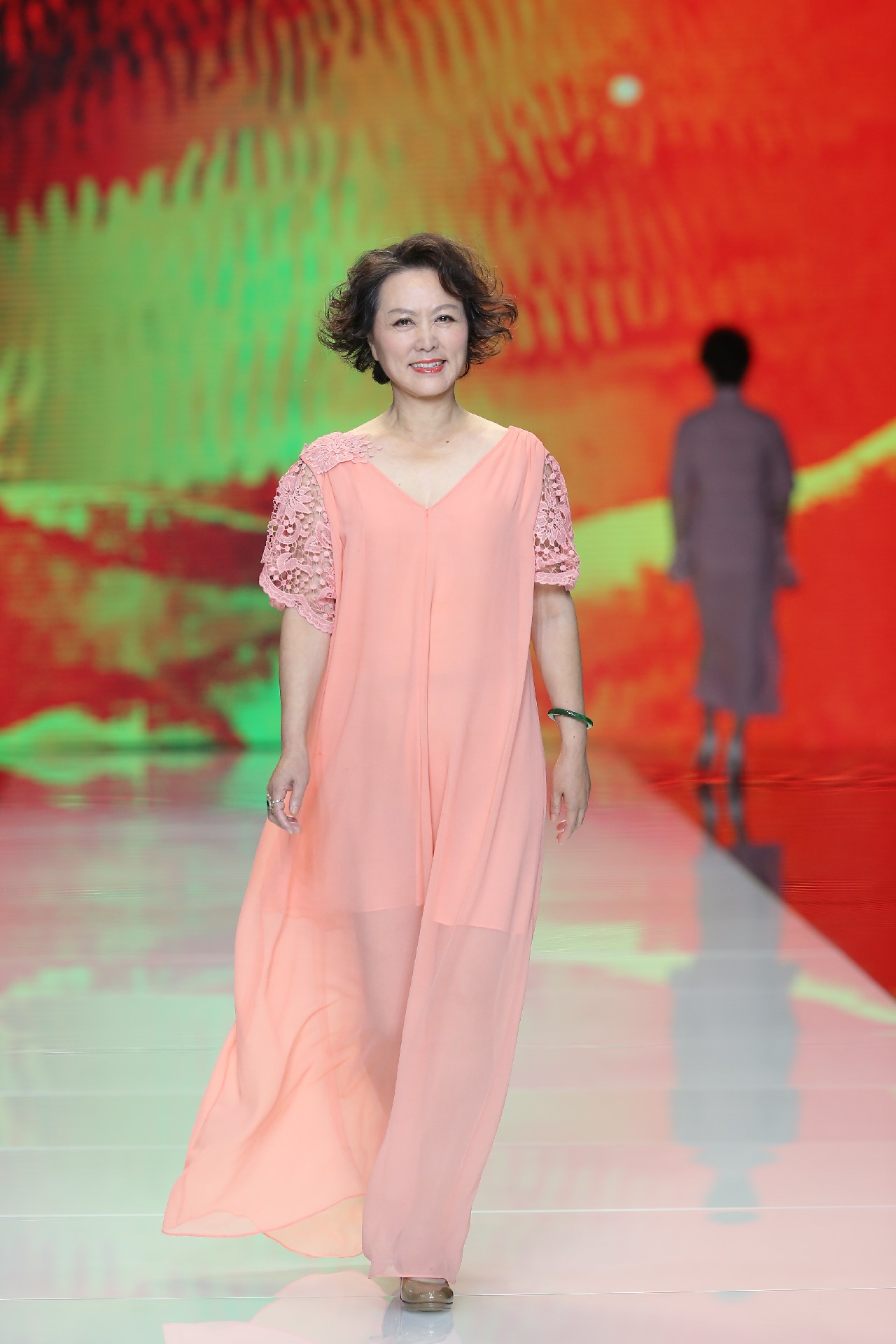 2016北京时装周首届50+中老年时尚专场举行