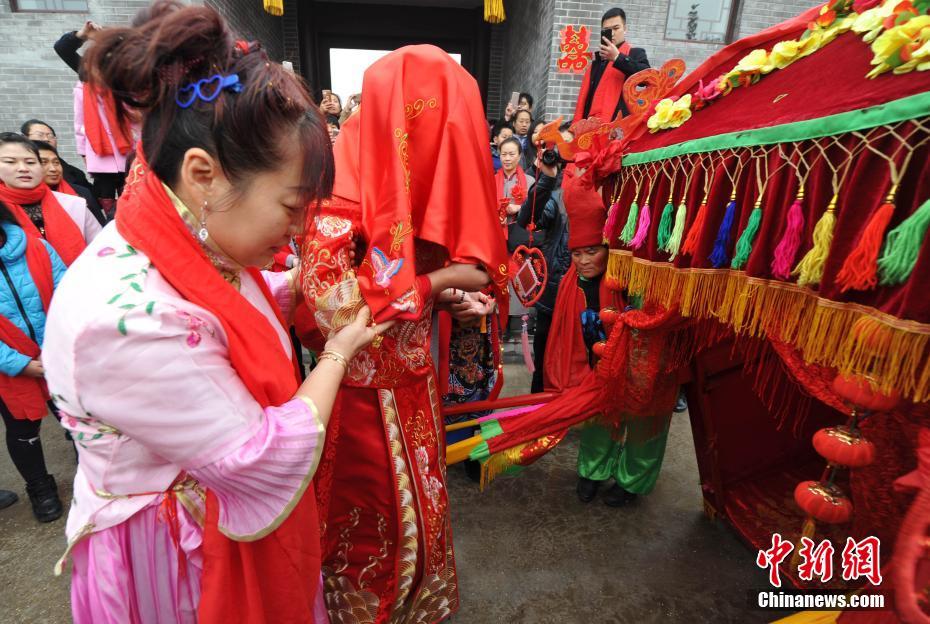 90后的中式婚礼:八抬大轿娶媳妇儿