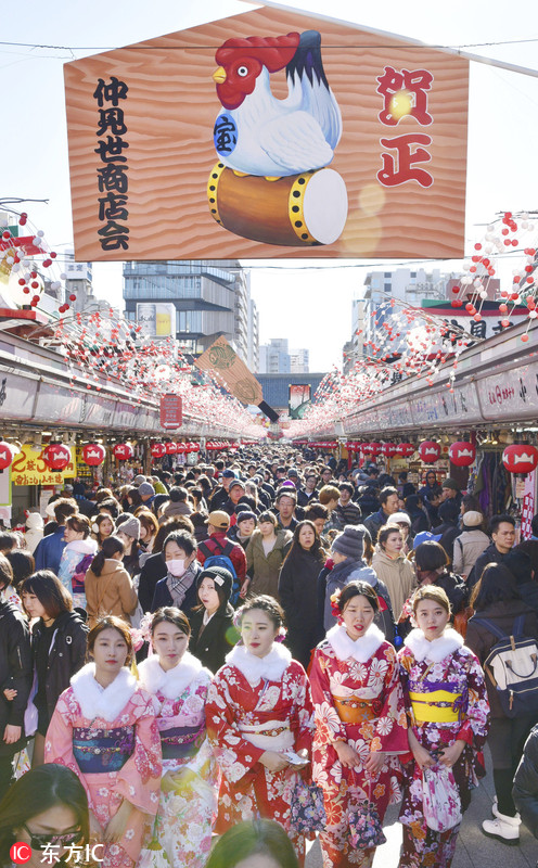 5 新年将至 日本仲见世商店街年味浓