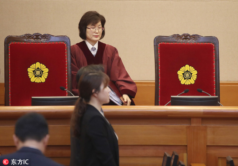 4 韩国女法官任宪法法院代院长 将指挥总统弹劾案