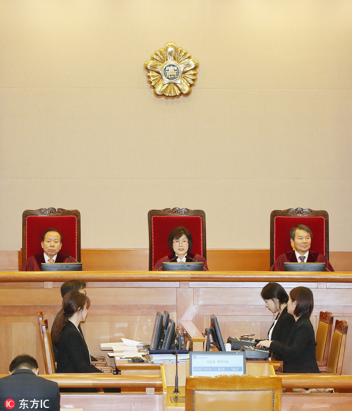 4 韩国女法官任宪法法院代院长 将指挥总统弹劾案
