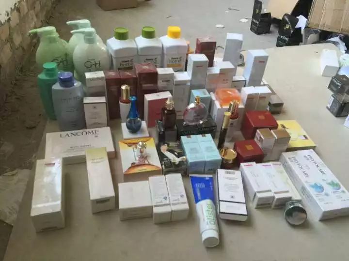 新兴电商潮流下安远县化妆品网店的发展趋势