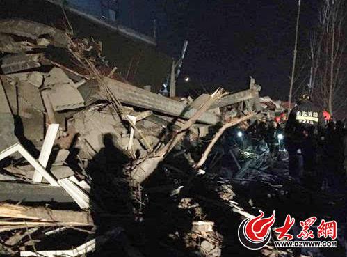 济南5死4伤厂房坍塌事故案5名嫌疑人被批捕