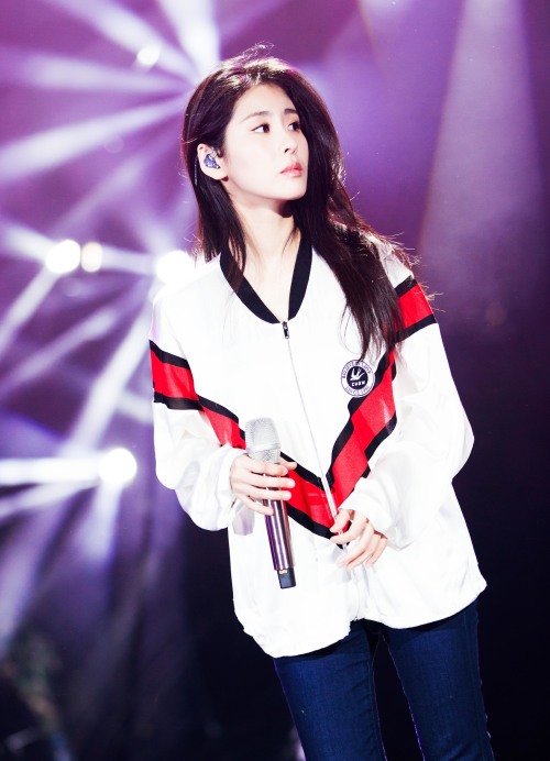 张碧晨歌 环球网