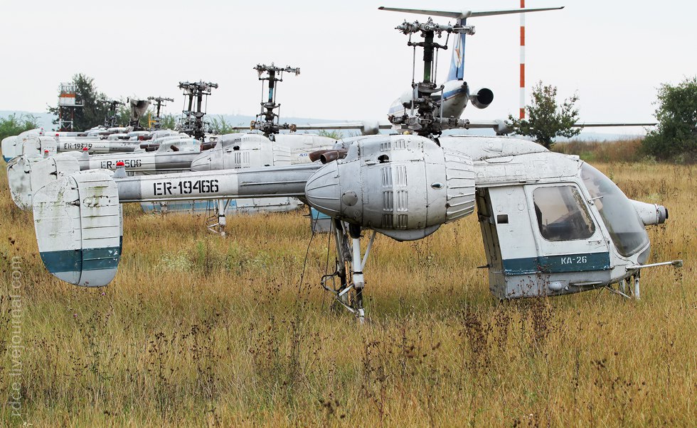 卡-26直升机是前苏联研制的农业直升机.