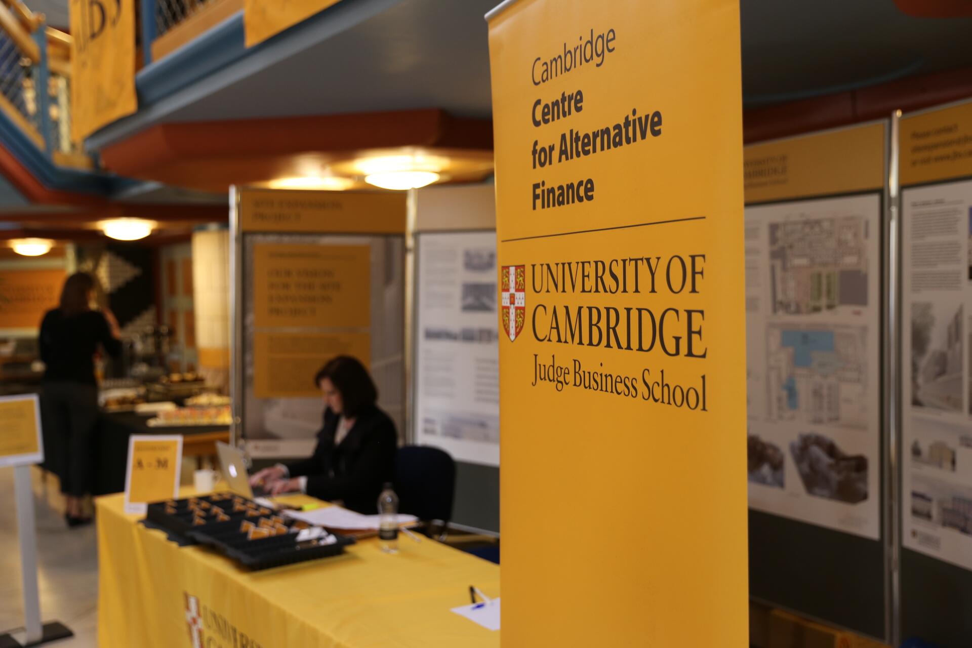 金年会|玩转三周半|借贷宝出席剑桥全球互金年会 共促全球普惠金融发展