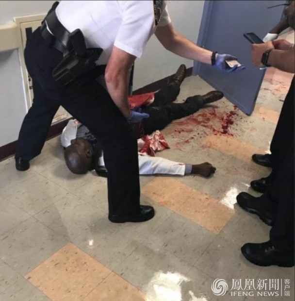 纽约一医院发生枪击案现场 多人中弹