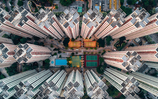 莫名的美感无人机天空俯拍香港建筑群