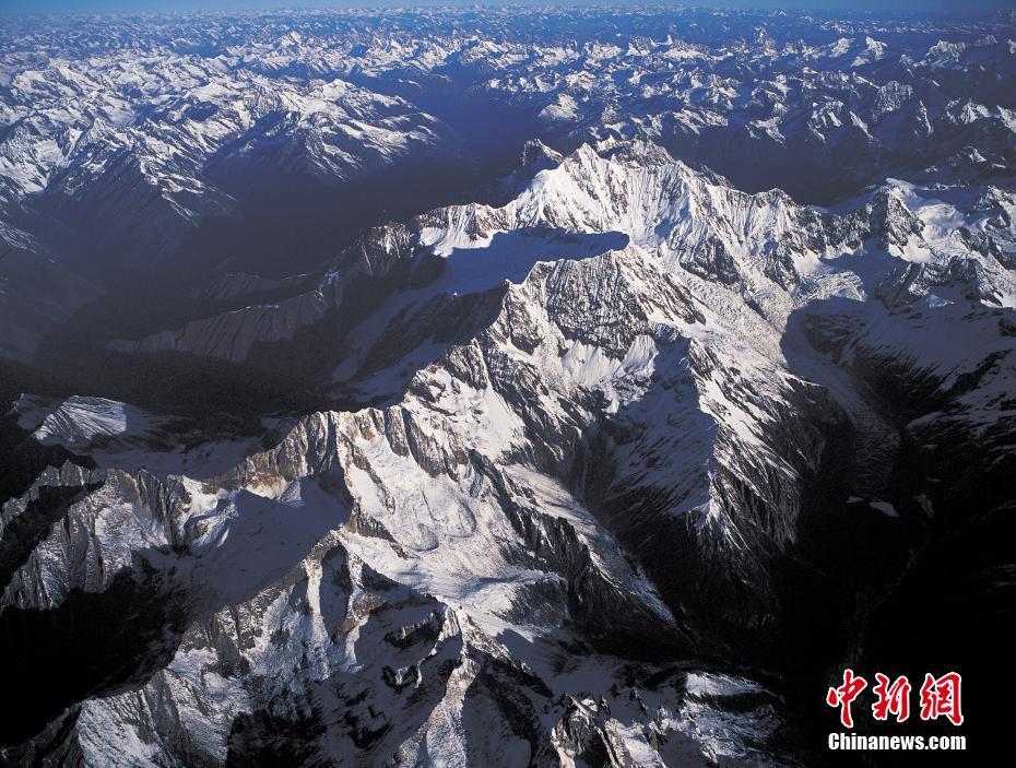 雪域高原西藏风景雄壮美丽