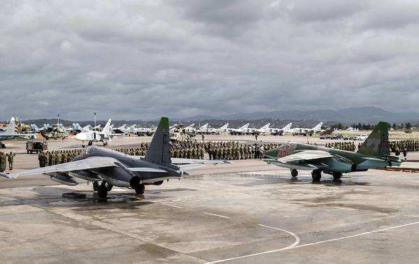 俄驻叙空军基地击落一架无人机叙媒来自反对派