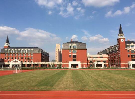 金山未来外国语学校