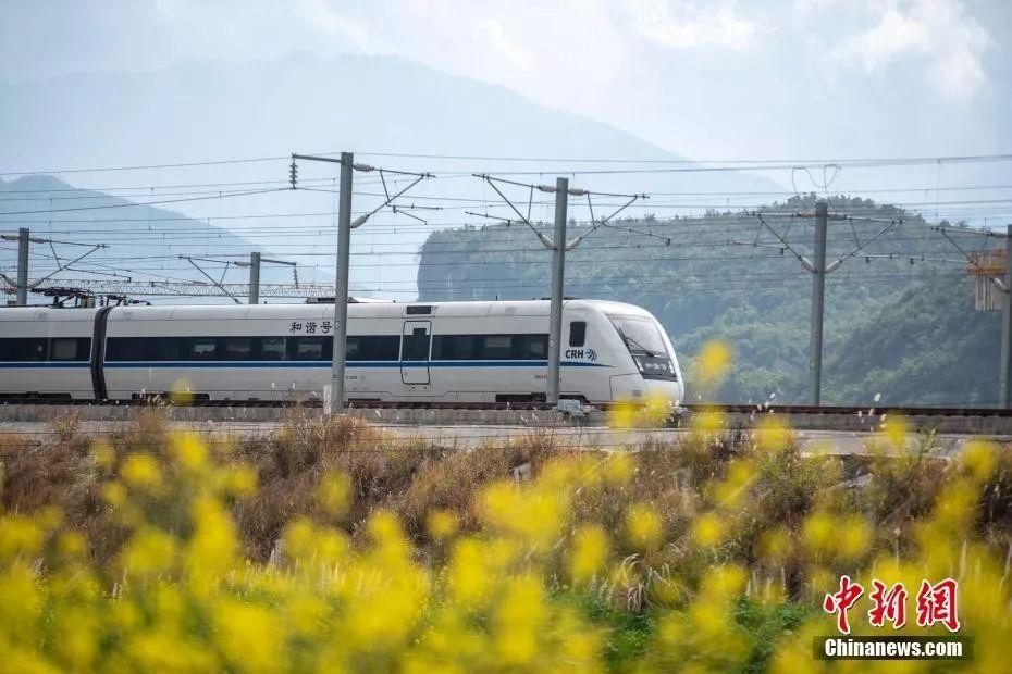 中国铁路票务系统有多厉害?答案有点惊到我了!