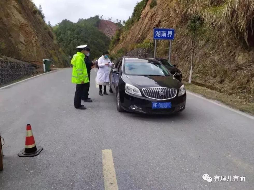 ​“疫”无反顾 为生命守护