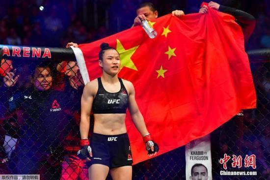 从北漂女孩到地表王者：卫冕拳王张伟丽的“进阶记”