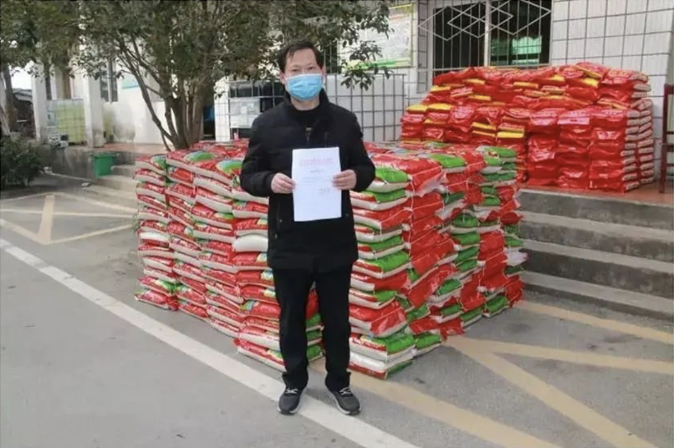 00后大学生志愿者：家事国事天下事，事事关心