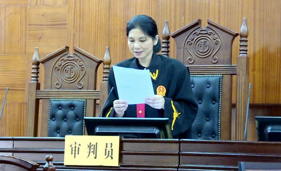 男子以帮人免摇号买房之名诈骗46万 被判6年6个月