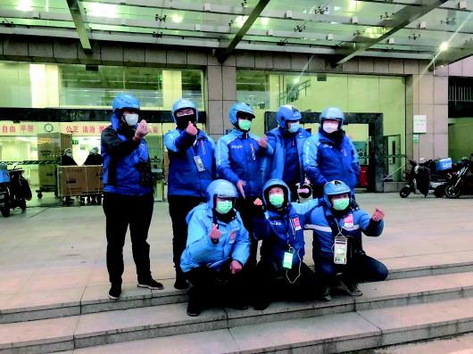 武汉外卖小哥：给定点医院送餐，所有人都愿意