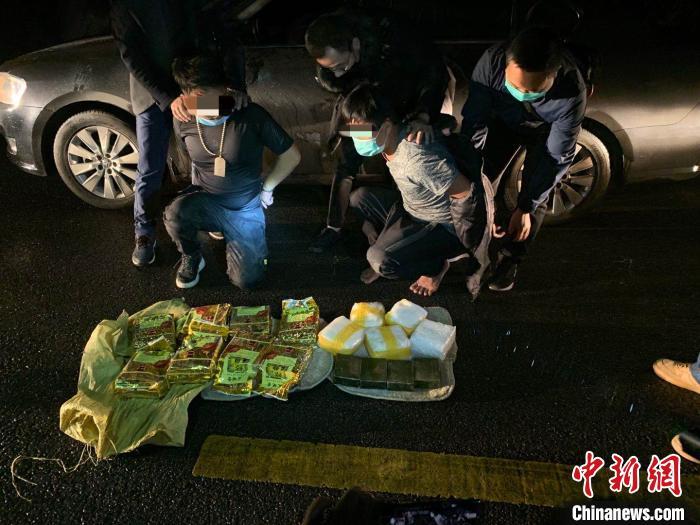 贵阳南明警方破获特大毒品案 缴获毒品超14公斤