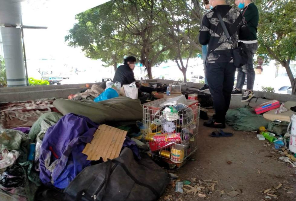 皖籍男子流浪多年不愿回家：政府安排救助，弟弟赴深圳劝说
