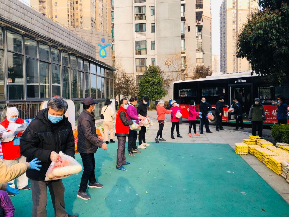 一栋楼45名志愿者,做任务全靠“抢”