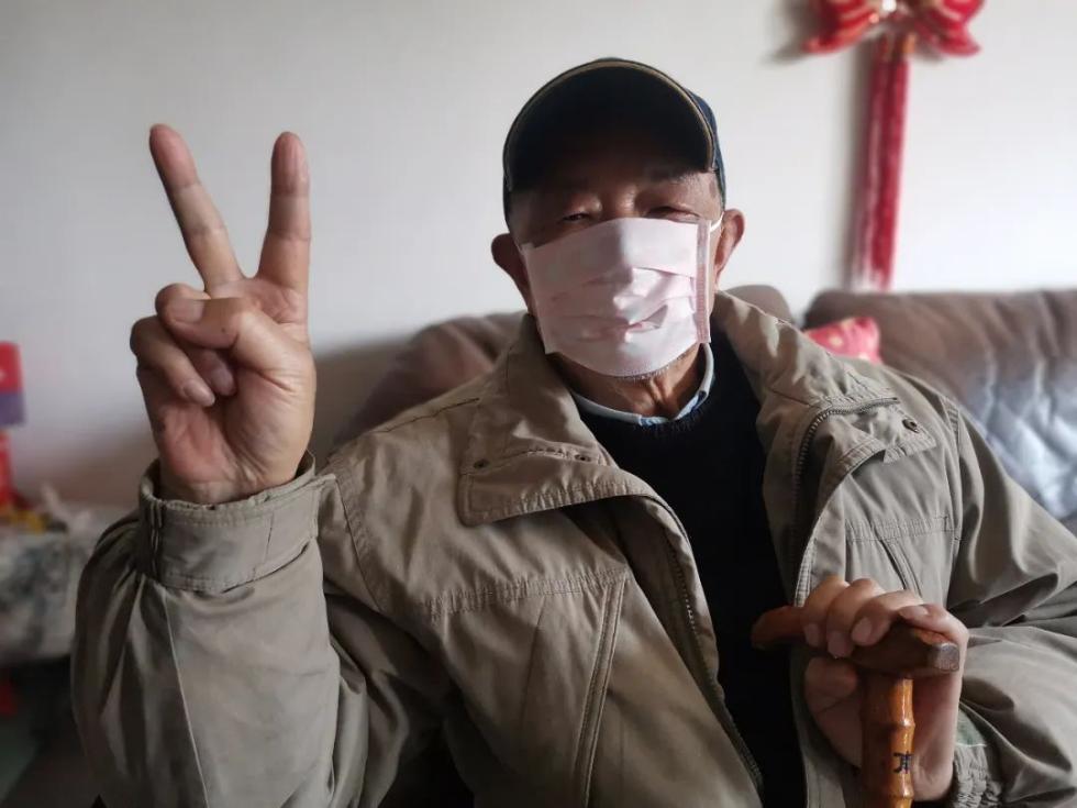 武汉无疫情小区居民可以下！楼！了！记者现场探访