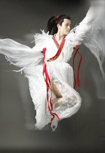 刘昊然《妖猫传》定妆照曝光 化身翩翩白衣少年仙气十足