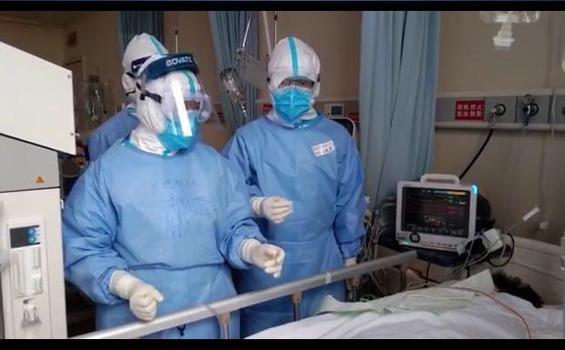 58岁援汉护理专家继续留守，开启“第二场战斗”