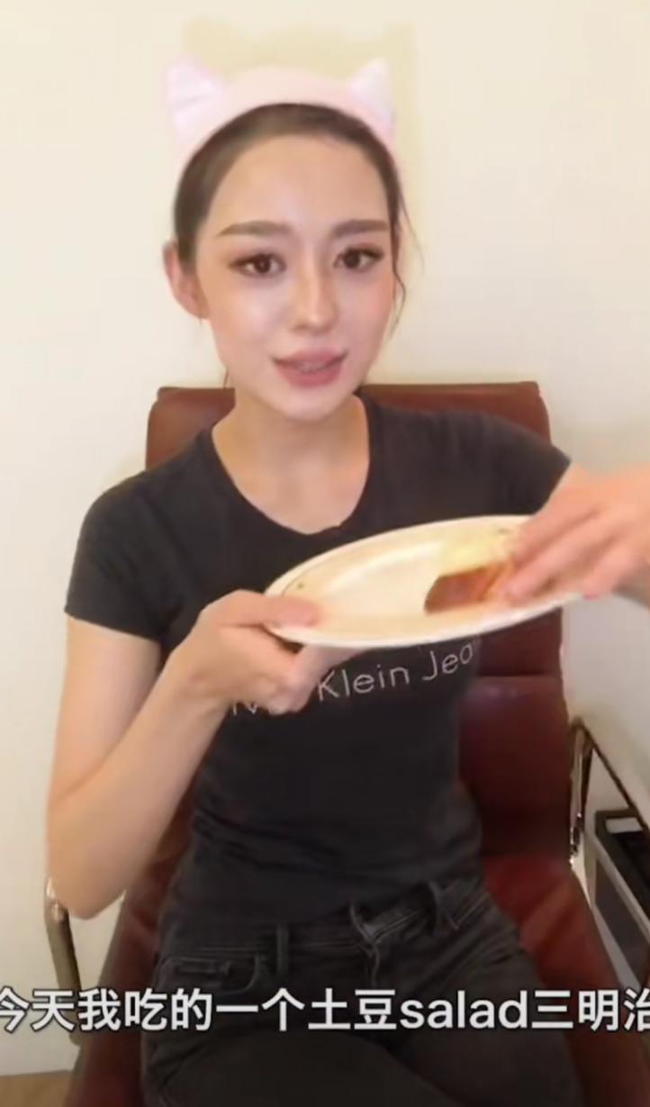 吉娜分享早餐食谱 吃燕窝配牛奶享受贵妇般生活