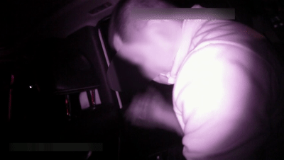 男子为给女儿过生日醉驾睡高速，交警一句话让他羞愧得自扇耳光！