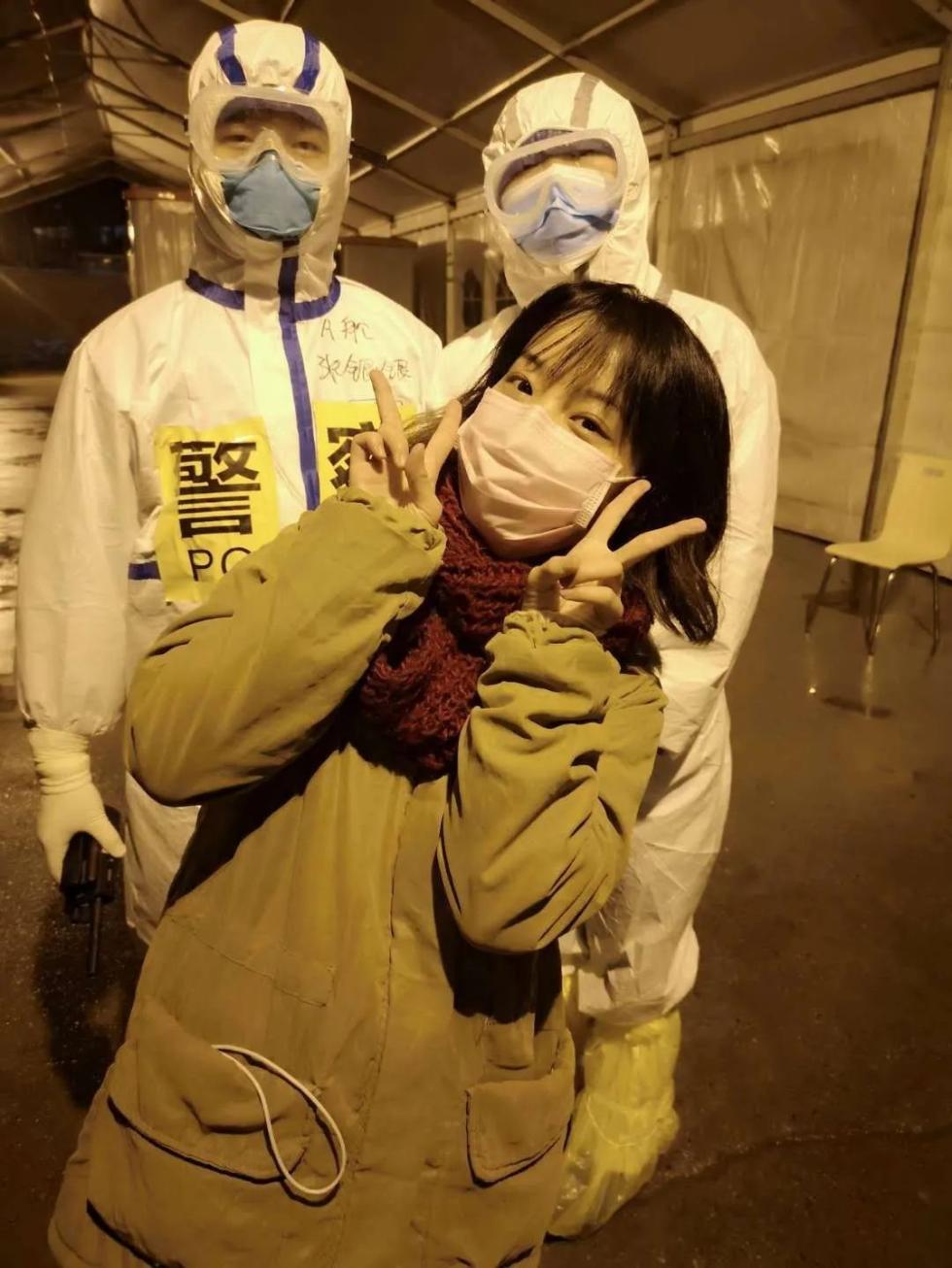 到火神山照顾外婆的姑娘，解除隔离了