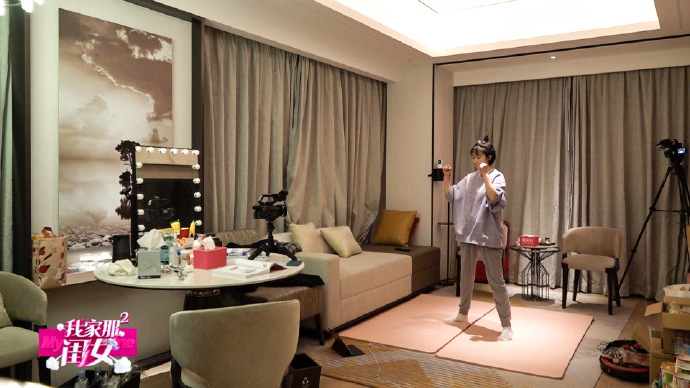 阚清子加盟《我家那闺女》 射箭赛车吃火锅悠闲舒适