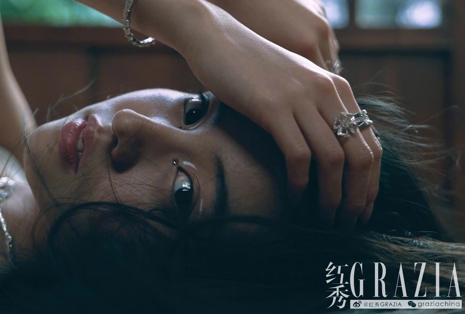 木村光希演绎日式庭院大片 美少女含苞待放清新灵动