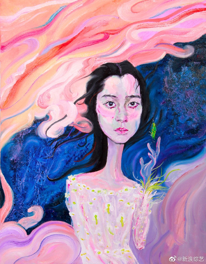 欧阳娜娜涂鸦大片诠释环保理念 战士造型极具时尚先锋感