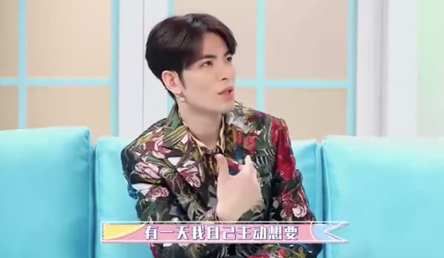 承认与经纪人恋情?萧敬腾：希望有一天自己来公开