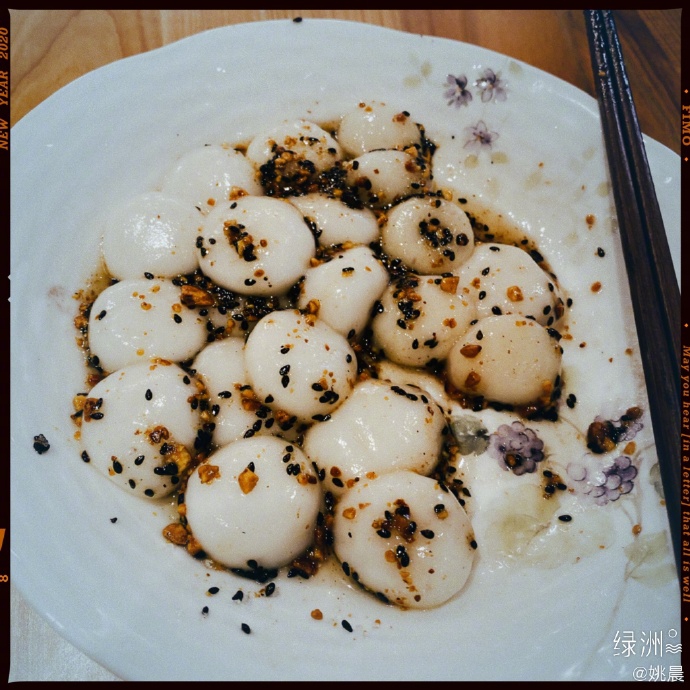 排排坐吃粿粿！姚晨分享儿女可爱日常很温馨