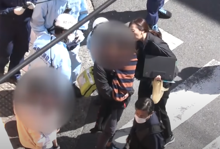 日本姐妹遭持刀男子劫持 6岁姐姐拒绝先被放走:不能留下妹妹