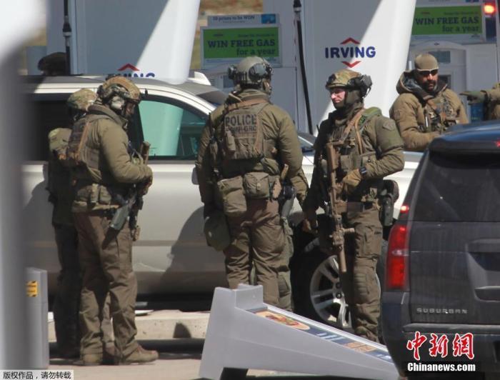 加拿大大规模枪案已致23人死 嫌犯作案动机仍未知