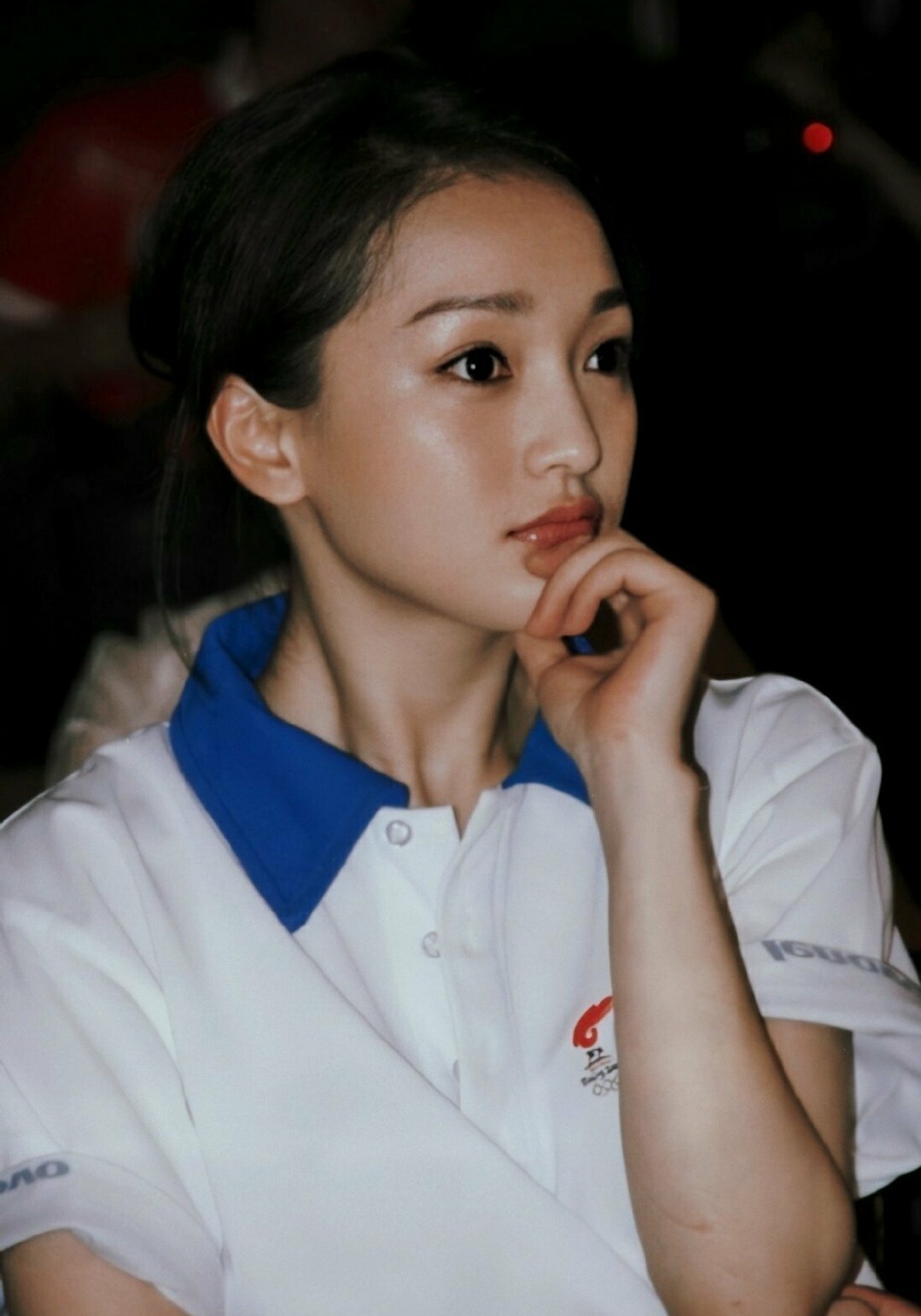 周迅旧照曝光 清纯动人似邻家少女