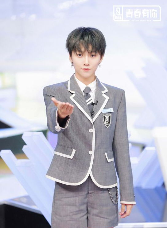 《青你2》第二次排名 虞书欣刘雨昕分列前两名