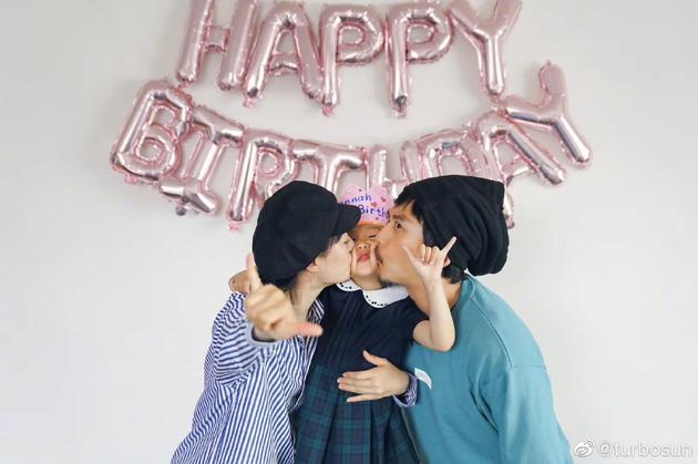 孙俪发长文为女儿庆生 只字未提老公邓超吃醋