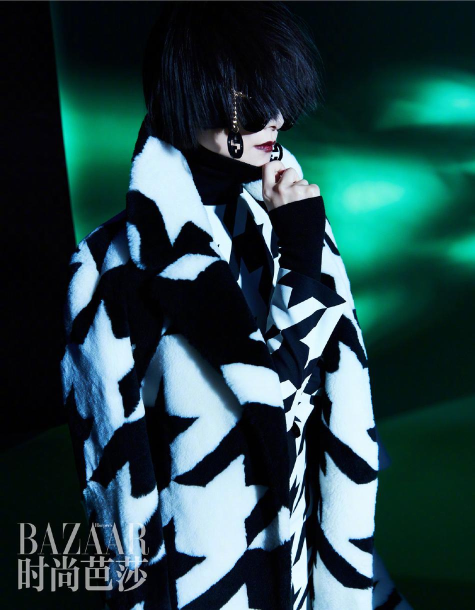 李宇春最新杂志大片曝光 齐刘海短发又A又飒个性十足