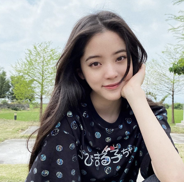 欧阳娜娜结束14天隔离 暖心为工作人员写便签道谢