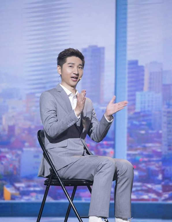 《笑起来真好看》今晚爆笑上演 谢娜沈腾过招